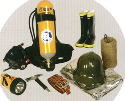 PERSONAL EQUIPMENT FOR FIRE-FIGHTING