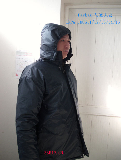 Parkas 防寒大衣 3ShipParkas Winter half-coat